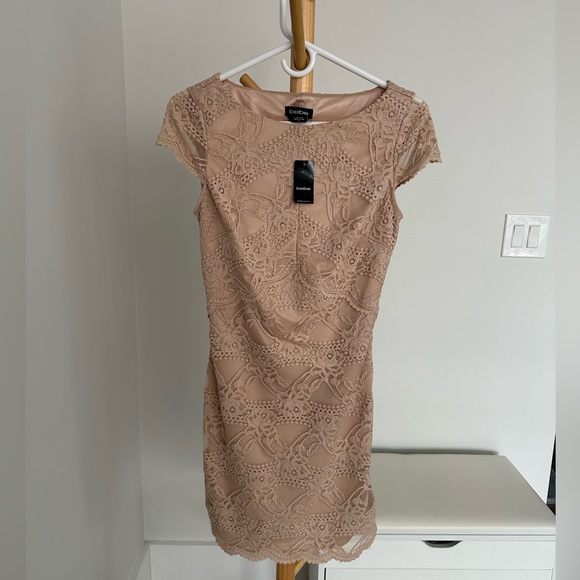 New mini lace dress / Brand Bebe / Color Nude / Small - Picture 3 of 3